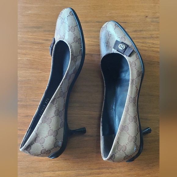 UEC Gucci GG monogram pumps - Picture 11 of 16